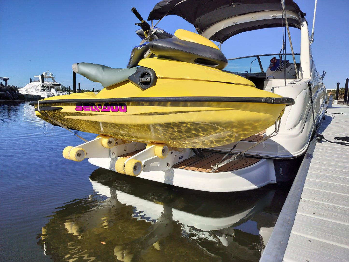 HEAVY DUTY TILTING DAVIT CHOCKS